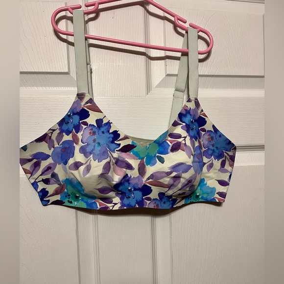 knix Other - Knix Padded V-Neck Bra - Thin Strap-Size 5